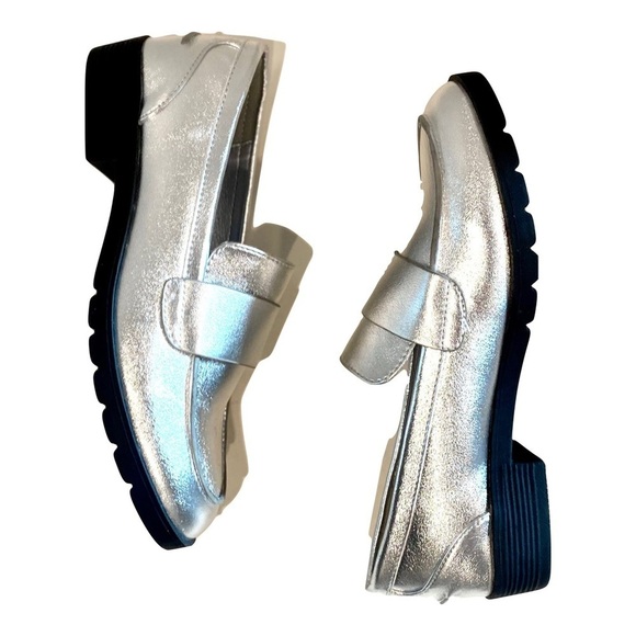 The Kenneth Cole Reaction Fern Metallic Silver Loafer Size 7.5 - Picture 7 of 14